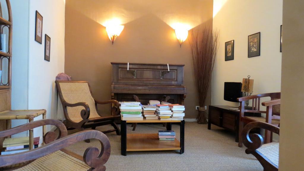 Edward's 2* Menton